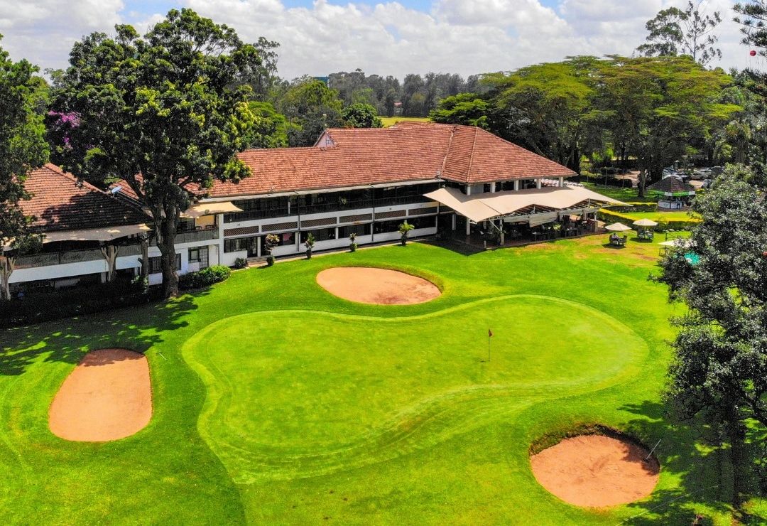 GOLF CLUB.jpg