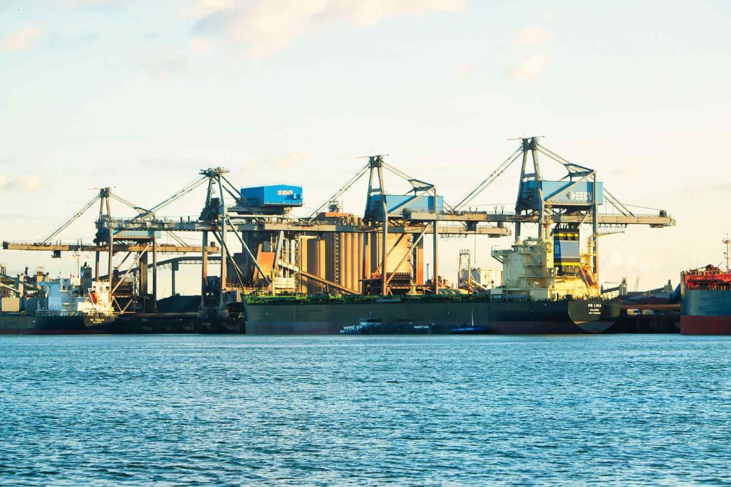 cargo ship.jpg