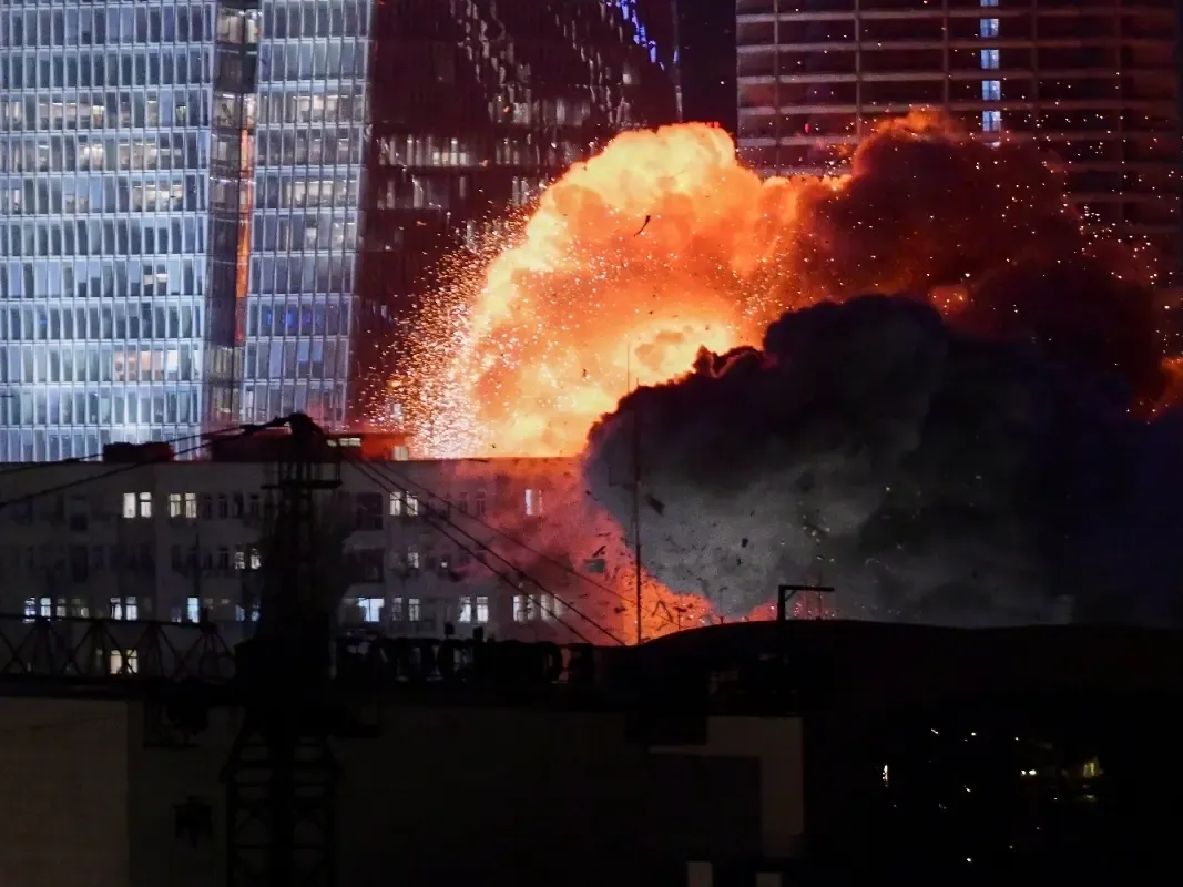 fire erupt.webp